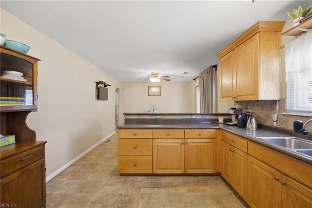 4416 Ben Franklin LN, Virginia Beach, VA 23464