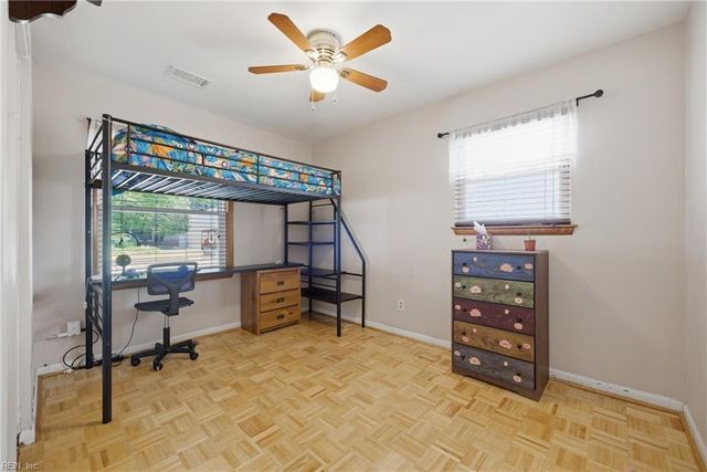 4416 Ben Franklin LN, Virginia Beach, VA 23464