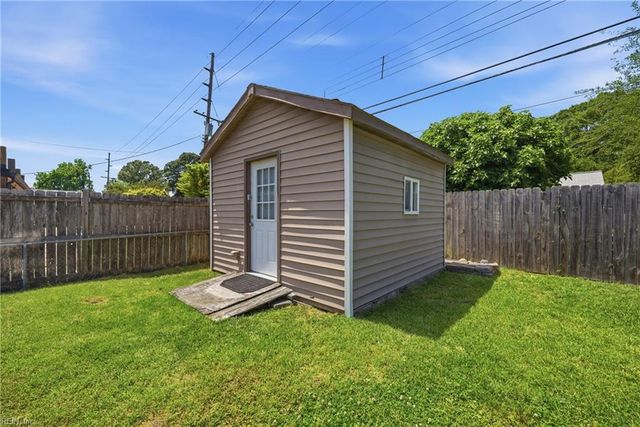 4416 Ben Franklin LN, Virginia Beach, VA 23464