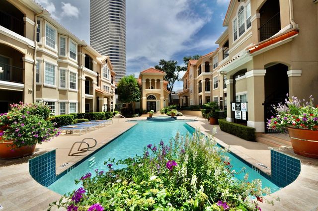 3231 Allen Parkway 6102, Houston, TX 77019