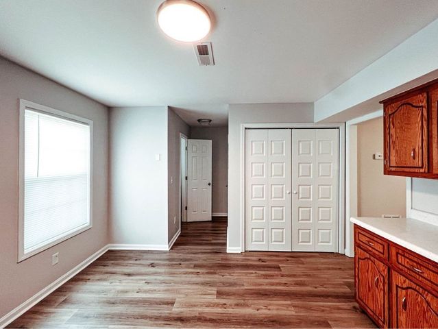 124 Ballygar St Apt F, Clarksville, TN 37043