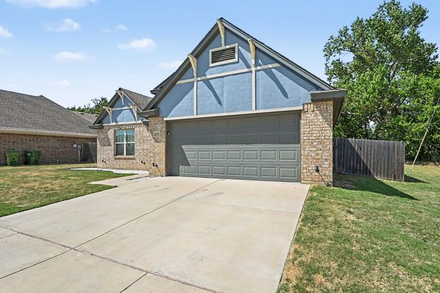 977 Sam Street, Springtown, TX 76082