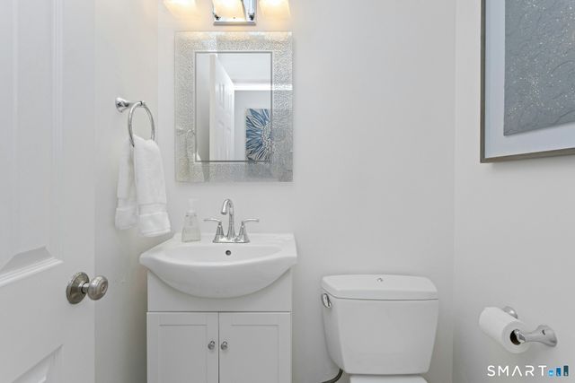 1020 North Street, Greenwich, CT 06831