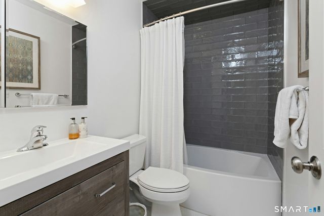 1020 North Street, Greenwich, CT 06831