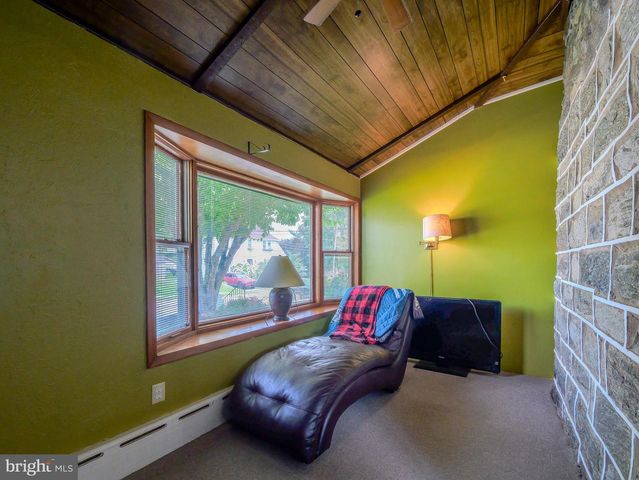 738 FOSS AVE, Drexel Hill, PA 19026