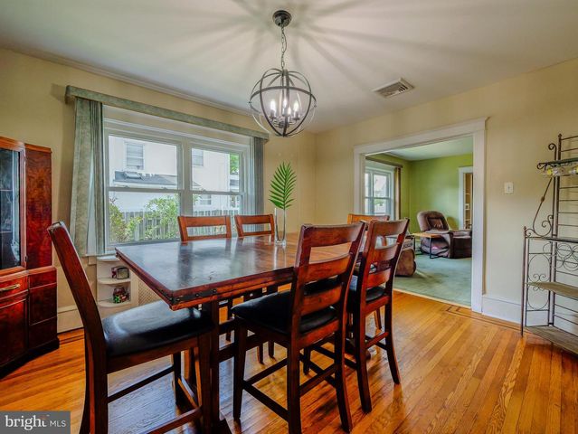 738 FOSS AVE, Drexel Hill, PA 19026