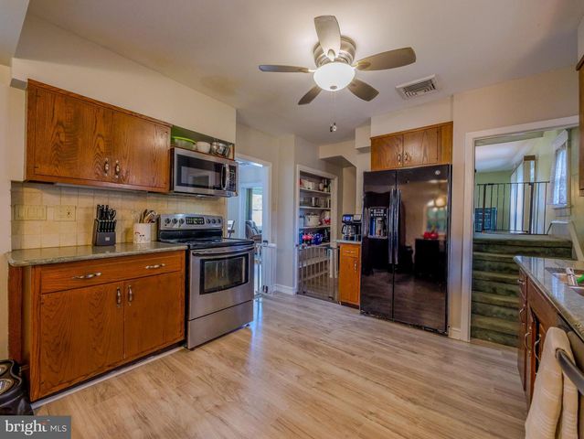 738 FOSS AVE, Drexel Hill, PA 19026