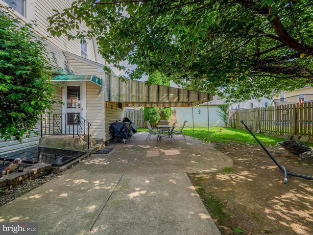 738 FOSS AVE, Drexel Hill, PA 19026