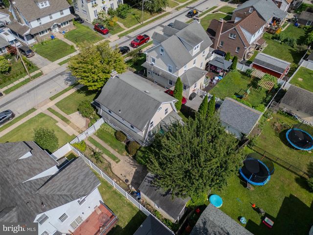 738 FOSS AVE, Drexel Hill, PA 19026