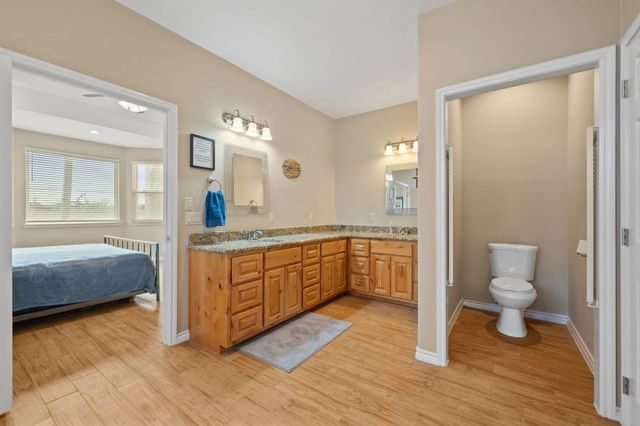 625 Skyline DR, Kingsland, TX 78639