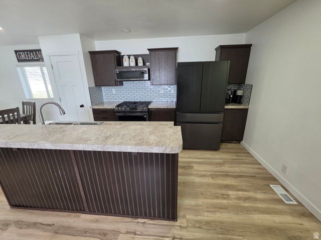 215 ENGSTROM, Layton, UT 84041