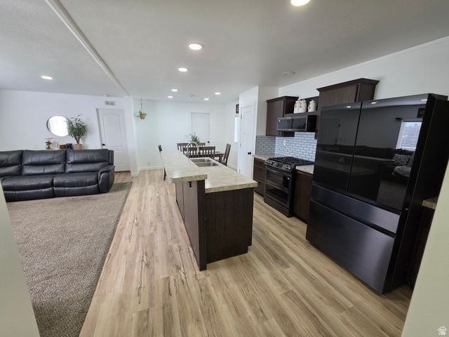 215 ENGSTROM, Layton, UT 84041