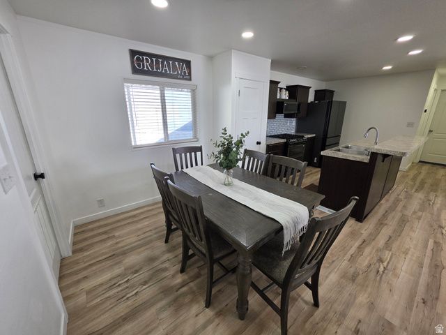 215 ENGSTROM, Layton, UT 84041