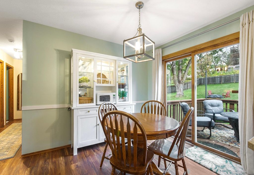 116 Meadow Circle N, Burnsville, MN 55337 — photo 4