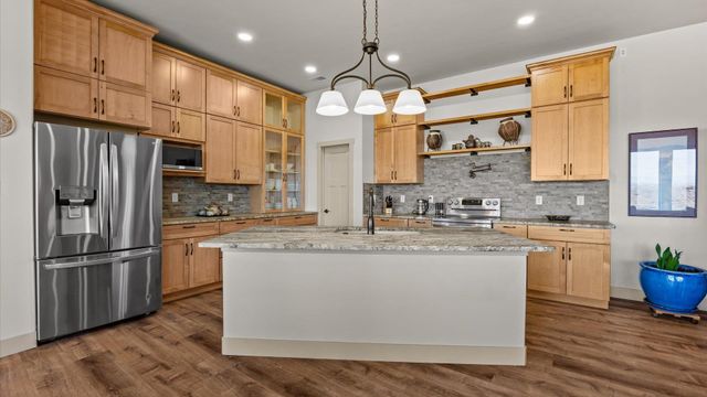 183 Gunnison Ridge Court, Grand Junction, CO 81503