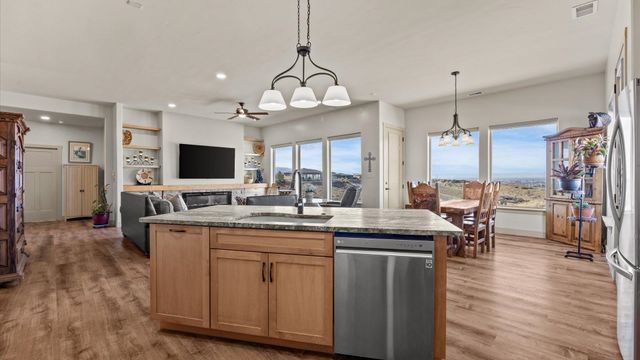 183 Gunnison Ridge Court, Grand Junction, CO 81503