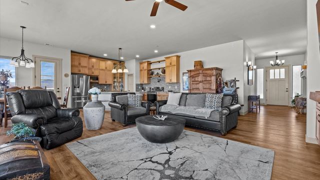 183 Gunnison Ridge Court, Grand Junction, CO 81503