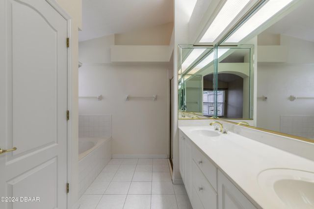 22 Old Macon Drive, Ormond Beach, FL 32174