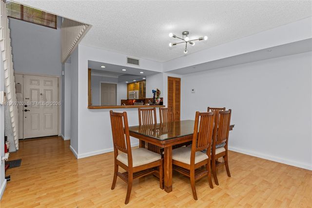 9722 NW 23rd Ct, Pembroke Pines, FL 33024