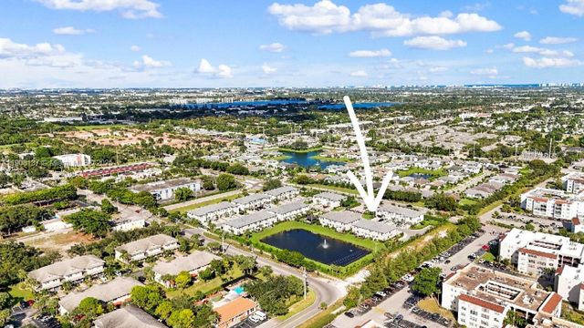 2913 Olivia Ave, Lauderdale Lakes, FL 33311