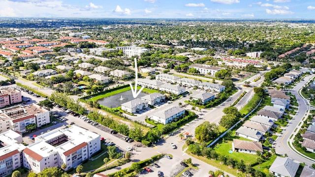 2913 Olivia Ave, Lauderdale Lakes, FL 33311