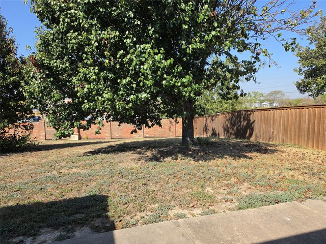 2839 Saddlebred Trail, Celina, TX 75009