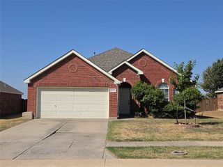 2839 Saddlebred Trail, Celina, TX 75009