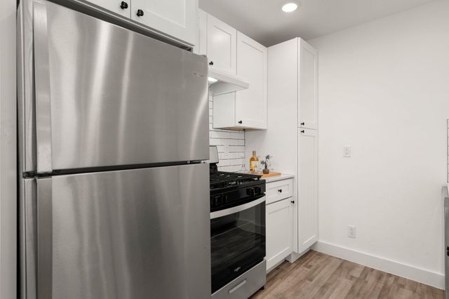 1200 E 52nd ST 209, Austin, TX 78723