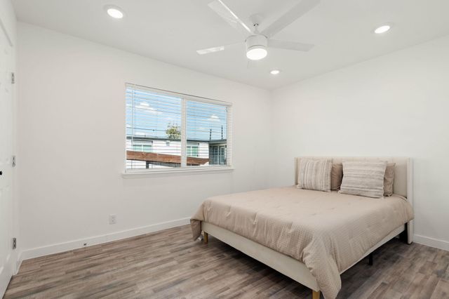 1200 E 52nd ST 209, Austin, TX 78723