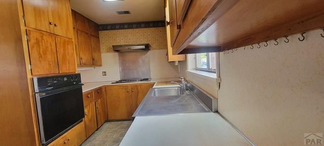 123 Indiana Ave, Walsenburg, CO 81089