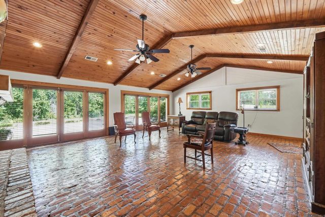 3374 Greenbriar Rd, Ethel, LA 70730