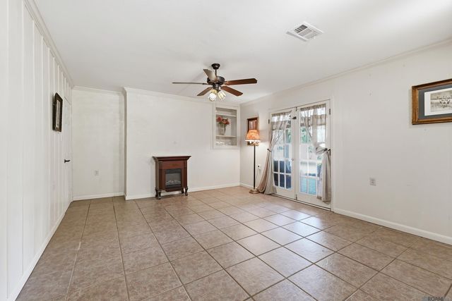 3374 Greenbriar Rd, Ethel, LA 70730