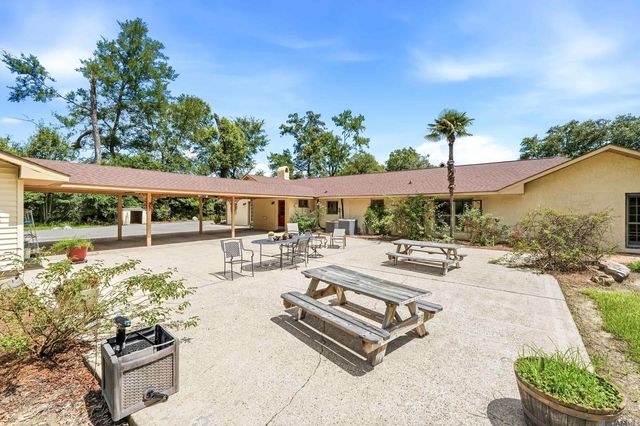3374 Greenbriar Rd, Ethel, LA 70730
