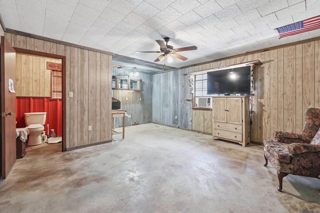 3374 Greenbriar Rd, Ethel, LA 70730