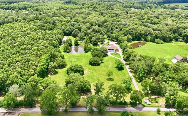 3374 Greenbriar Rd, Ethel, LA 70730