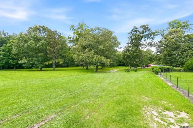 3374 Greenbriar Rd, Ethel, LA 70730