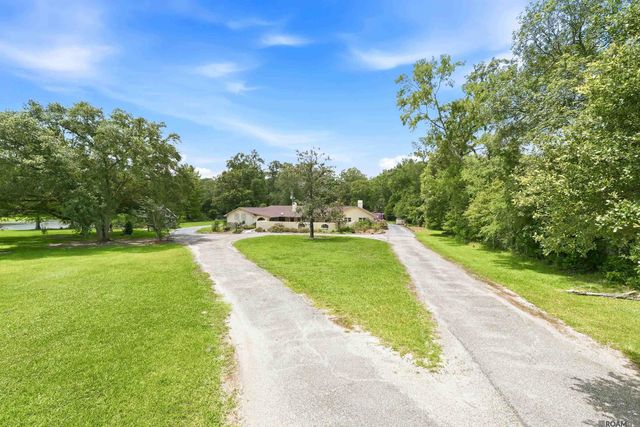 3374 Greenbriar Rd, Ethel, LA 70730