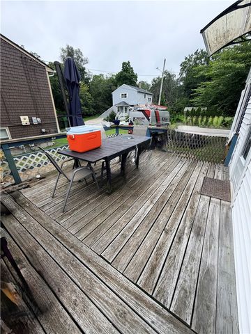 52 Power Avenue, Warwick, RI 02888