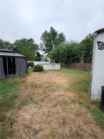 52 Power Avenue, Warwick, RI 02888