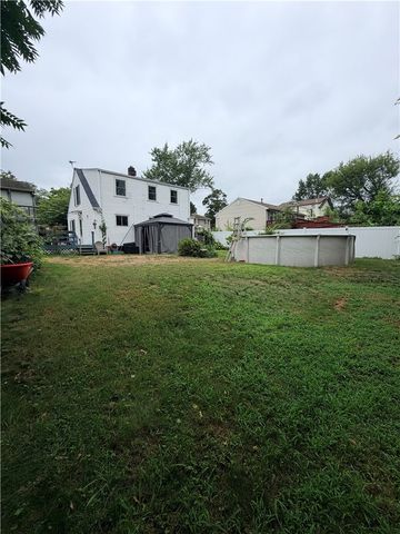 52 Power Avenue, Warwick, RI 02888