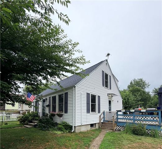 52 Power Avenue, Warwick, RI 02888