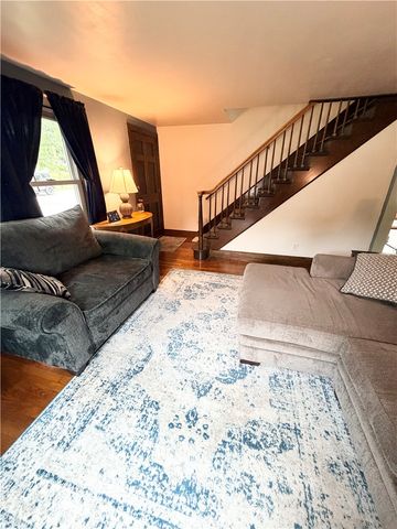 52 Power Avenue, Warwick, RI 02888