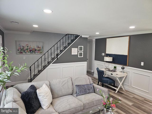 38 BRADFORD LN, Willingboro, NJ 08046