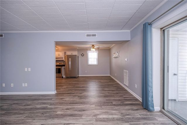 501 Camelot Dr 501, Mccandless, PA 15237