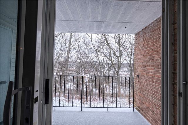 501 Camelot Dr 501, Mccandless, PA 15237