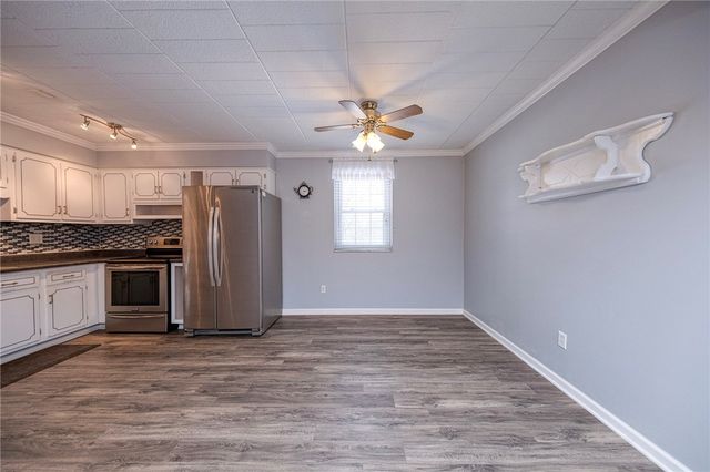 501 Camelot Dr 501, Mccandless, PA 15237