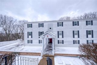 501 Camelot Dr 501, Mccandless, PA 15237