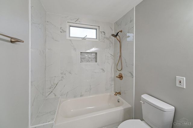 11570 Rose Lane, Springdale, OH 45246