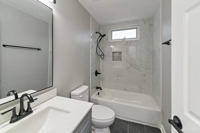 11570 Rose Lane, Springdale, OH 45246