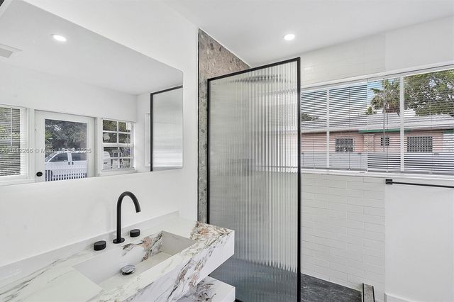 58 NE 45th St 0, Miami, FL 33137